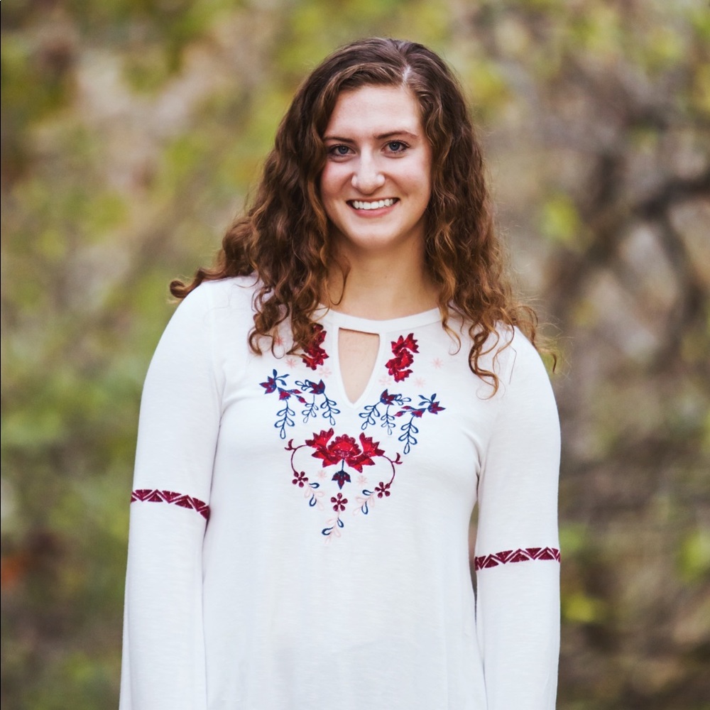 Meet your Posher, Eva